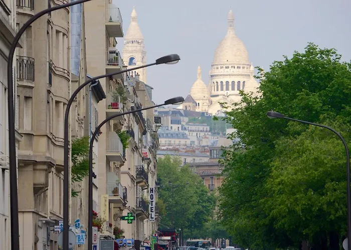 Champs Elysees Area *